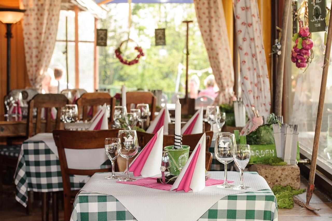 Hotel Merkurwald - Restaurant Wolpertinger Μπάντεν-Μπάντεν Εξωτερικό φωτογραφία
